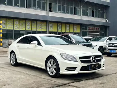 Mercedes-Benz CLS 2014, 56000 км, за 17362.82 USD