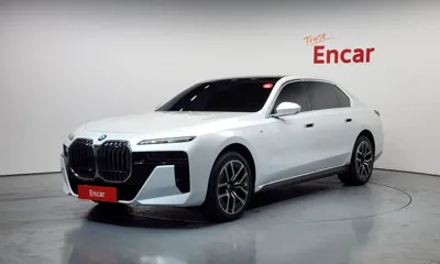 BMW 7-Series · 2024 год