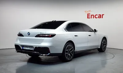 BMW 7-Series 2024, 11347 км, за 89930.42 USD
