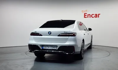 BMW 7-Series 2024, 11347 км, за 89930.42 USD