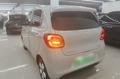 Wuling Hongguang MINIEV 2025, 1100 км, за 7142 USD