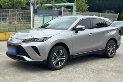 Toyota Venza · 2022 год