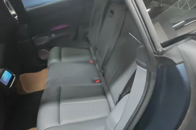 Xiaomi Auto YU7 2025, 12400 км, за 45996 USD - фото 20