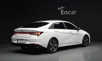 Hyundai Avante 2021, 62060 км, за 12165.93 USD - фото 2