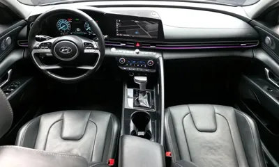 Hyundai Avante 2021, 62060 км, за 12165.93 USD - фото 7