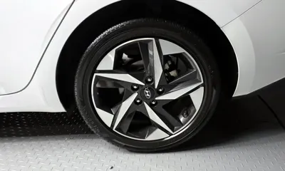 Hyundai Avante 2021, 62060 км, за 12165.93 USD - фото 21