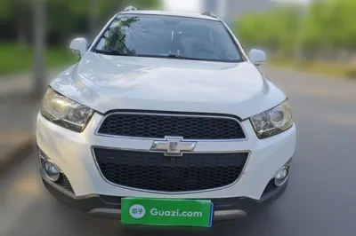 Chevrolet Captiva 2014, 140300 км, за 4917 USD