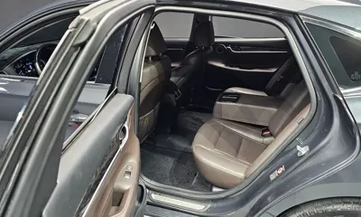 Hyundai Grandeur 2018, 117974 км, за 8400.07 USD - фото 12