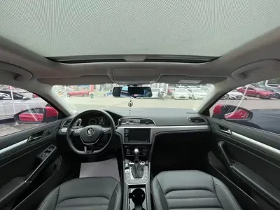 Volkswagen Lamando 2018, 65000 км, за 6884.41 USD