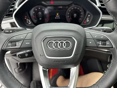 Audi Q3 2022, 23000 км, за 26492.19 USD - фото 14