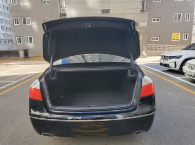 Hyundai Genesis 2010, 160107 км, за 2665.28 USD - фото 9