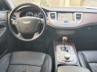 Hyundai Genesis 2010, 160107 км, за 2665.28 USD - фото 14