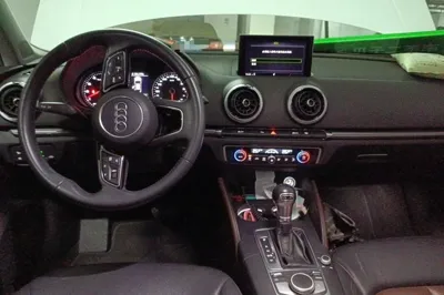 Audi A3 2018, 40599 км, за 8651 USD - фото 9