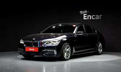 BMW 7-Series · 2017 год