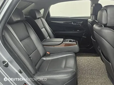Hyundai Equus 2015, 171471 км, за 3872.92 USD - фото 12