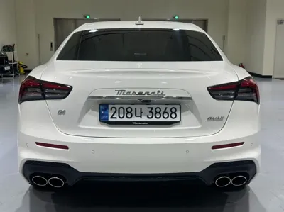 Maserati Ghibli 2023, 2069 км, за 52655.51 USD
