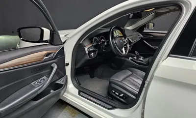 BMW 5-Series 2019, 166862 км, за 12424.78 USD - фото 10