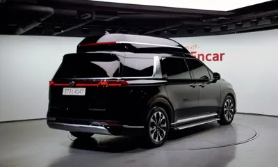 Kia Canival 2021, 135438 км, за 18307.73 USD