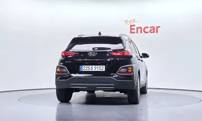 Hyundai Kona 2020, 70767 км, за 10401.09 USD