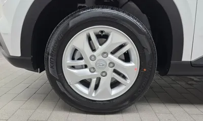Hyundai Venue 2026, 1017 км, за 15097.81 USD