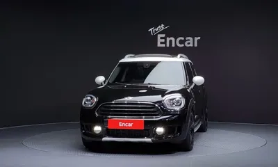 MINI Countryman 2018, 70014 км, за 9787.17 USD