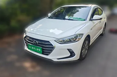 Hyundai Elantra (6th Generation · 2016 год