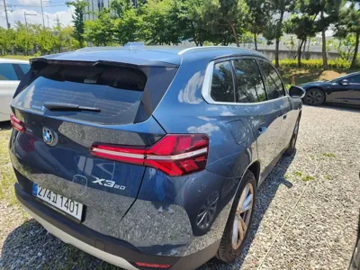 BMW X3 2025, 8800 км, за 37533.2 USD
