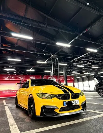 BMW M4 · 2017 год