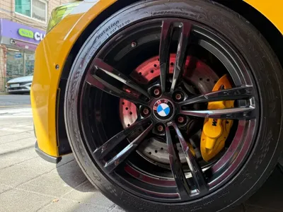 BMW M4 2017, 110000 км, за 31256.09 USD - фото 11