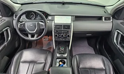 Land Rover Discovery Sport 2018, 108039 км, за 7548.9 USD - фото 7