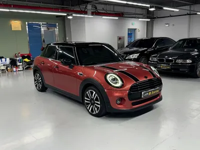 MINI Cooper 2020, 47784 км, за 11644.56 USD