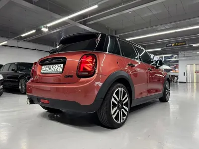 MINI Cooper 2020, 47784 км, за 11636.22 USD - фото 7
