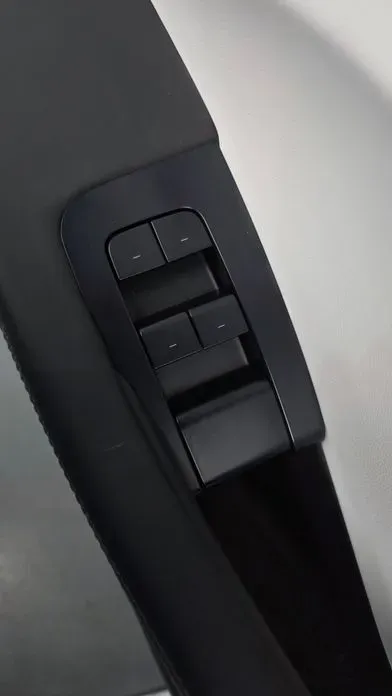 Tesla Model 3 2024, 26495 км, за 35381.38 USD - фото 30