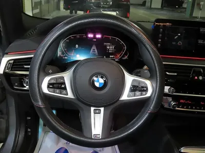 BMW 5-Series 2023, 22591 км, за 28609.18 USD - фото 8