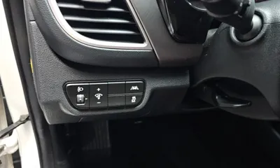 Kia Seltos 2020, 40949 км, за 11435.76 USD - фото 33