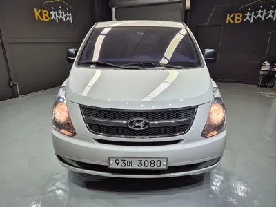 Hyundai Starex 2014, 146162 км, за 6045.63 USD