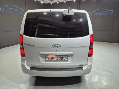 Hyundai Starex 2014, 146162 км, за 6045.63 USD