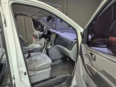 Hyundai Starex 2014, 146162 км, за 6045.63 USD - фото 17