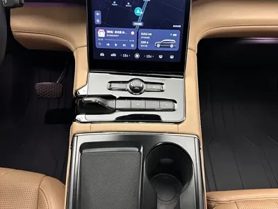 Nio ES8 2020, 61000 км, за 25131.8 USD - фото 18