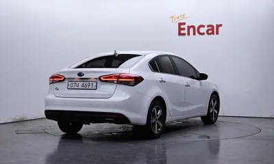 Kia K3 2018, 49902 км, за 7032.62 USD