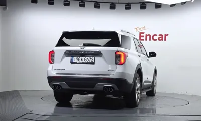 Ford Explorer 2022, 65731 км, за 65140.1 USD