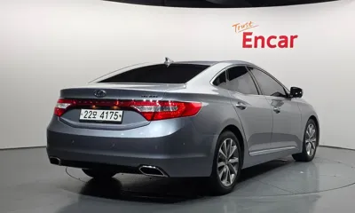 Hyundai Grandeur 2016, 51781 км, за 6761.19 USD