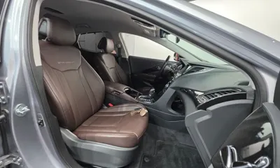 Hyundai Grandeur 2016, 51781 км, за 6761.19 USD - фото 10