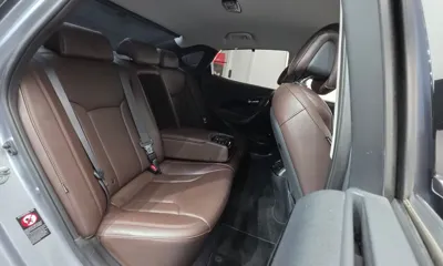 Hyundai Grandeur 2016, 51781 км, за 6761.19 USD - фото 19