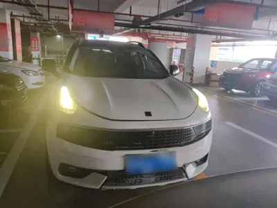Lynk & Co 01 2018, 111500 км, за 6047.56 USD