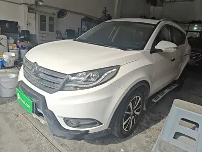 Fengguang Fengguang 580 2017, 157200 км, за 2714.44 USD