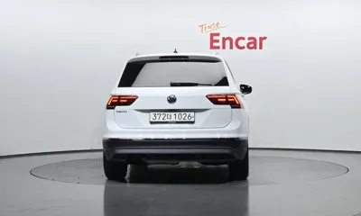 Volkswagen Tiguan 2020, 64630 км, за 13900.65 USD