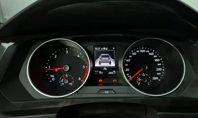 Volkswagen Tiguan 2020, 64630 км, за 13900.65 USD - фото 8