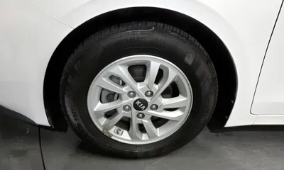 Kia K3 2019, 59238 км, за 8054.18 USD
