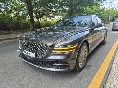 Genesis G80 · 2022 год